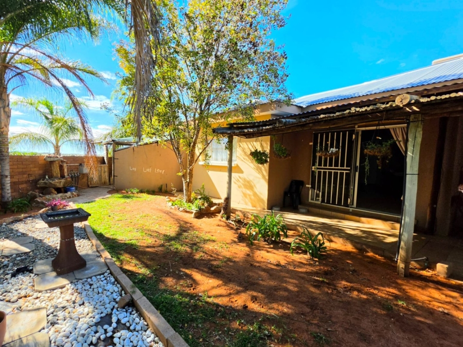 3 Bedroom Property for Sale in Keidebees Northern Cape